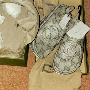 Gucci rubber GG slides